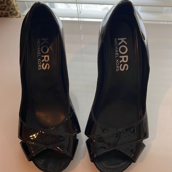 MICHAEL Michael Kors Shoes - 🔥SALE 🔥Michael Kors black shoes